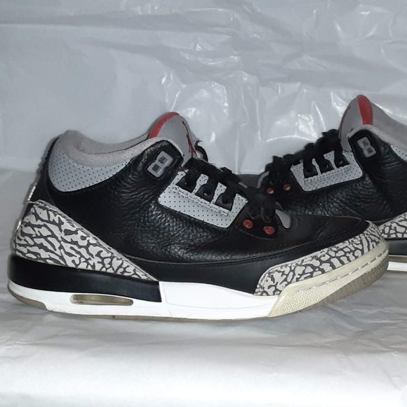 black and cement 3s